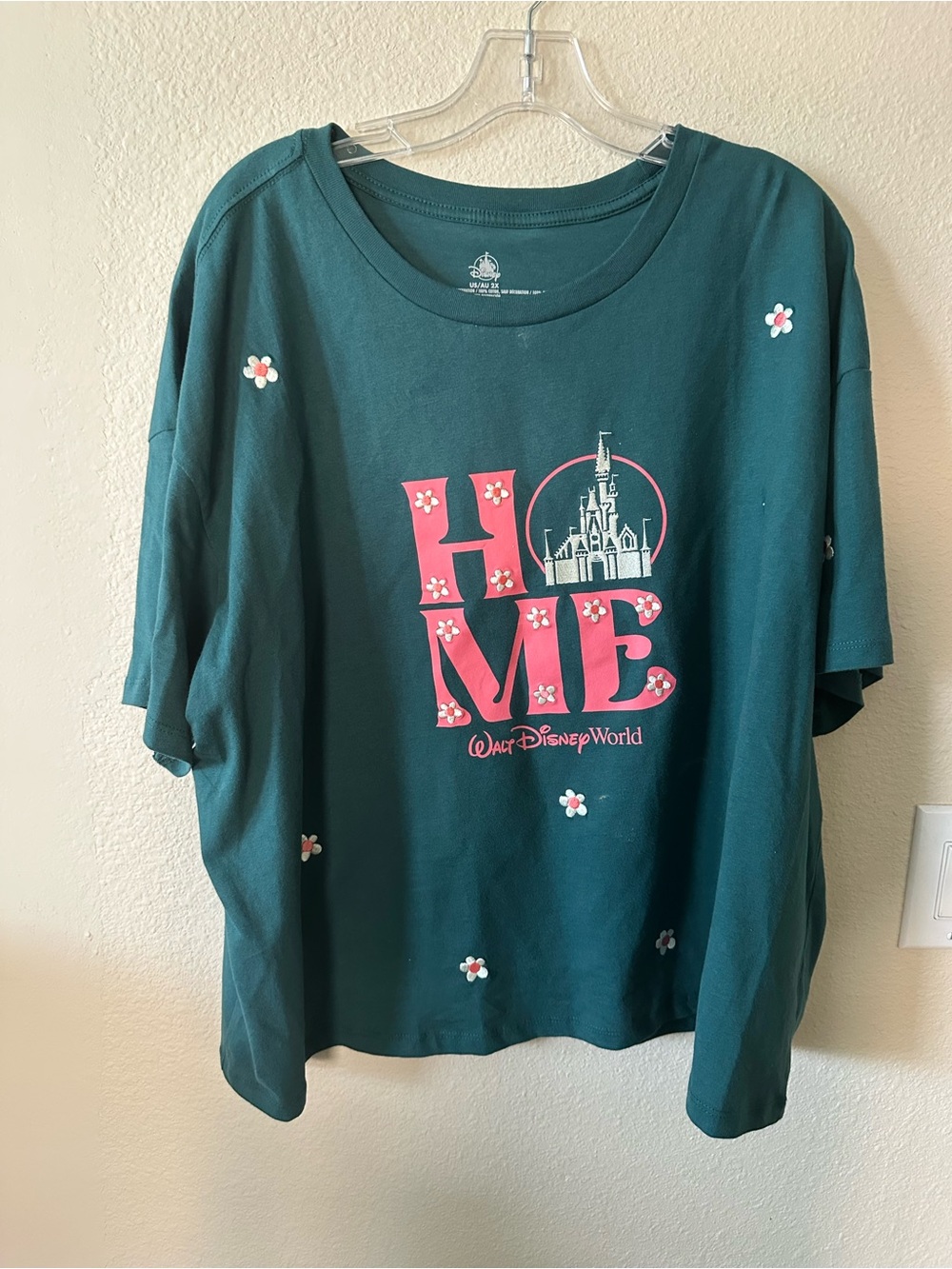 Disney Parks Women's tee size 2X/ NWOR 1451